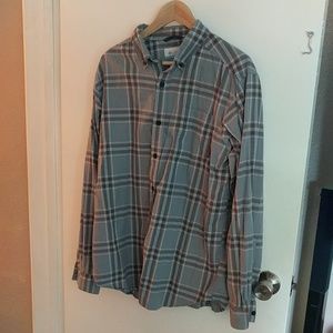 NwoT Men's Gray Plaid Button-Up Flannel Shirt